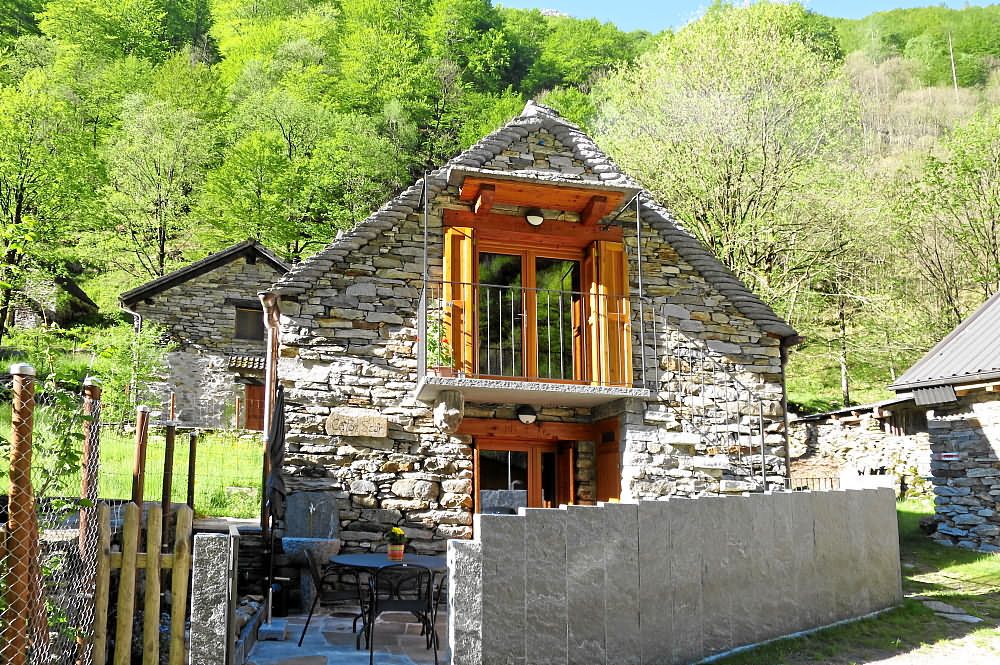 Image 0 - 3,5 room Rustico 'Ca Poz Scür', Via Gere - Ponte Scuro, Brione Verzasca, Verzascatal