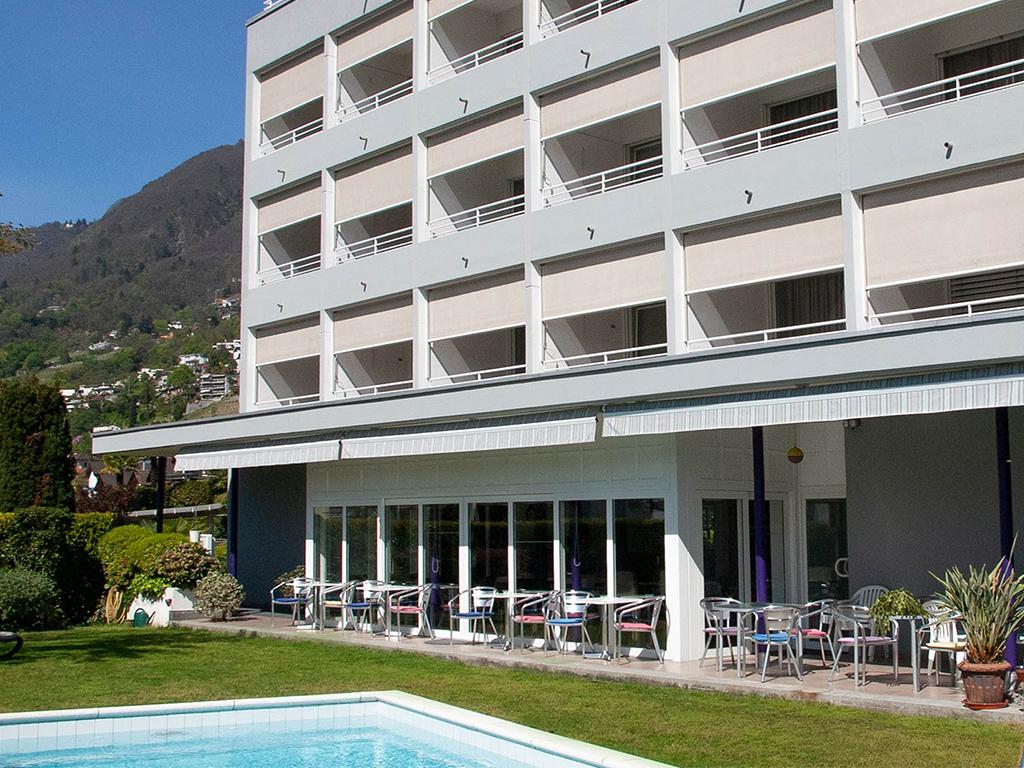 Image 0 - Smart-Hotel Minusio
