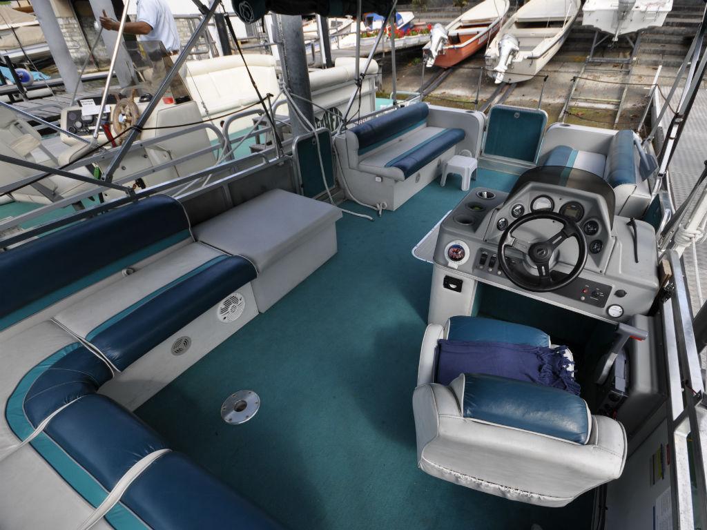 Image 2 - Ambra Taxi Nautico