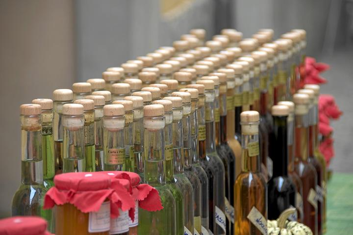 Image 0 - The market of Mendrisio