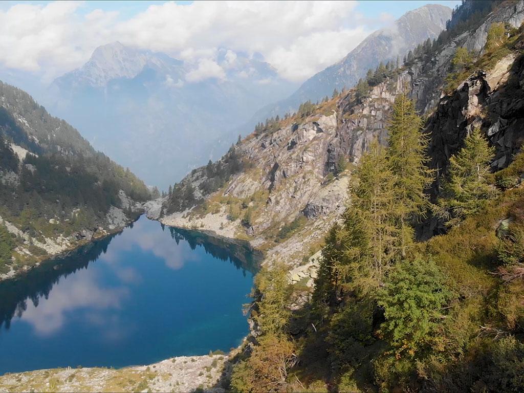 Image 2 - Lago di Tomeo