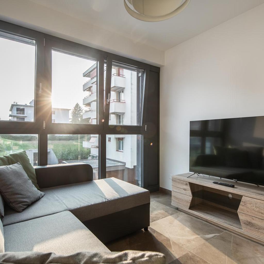 Image 0 - Lucy by Quokka 360 - a stone's throw from the station