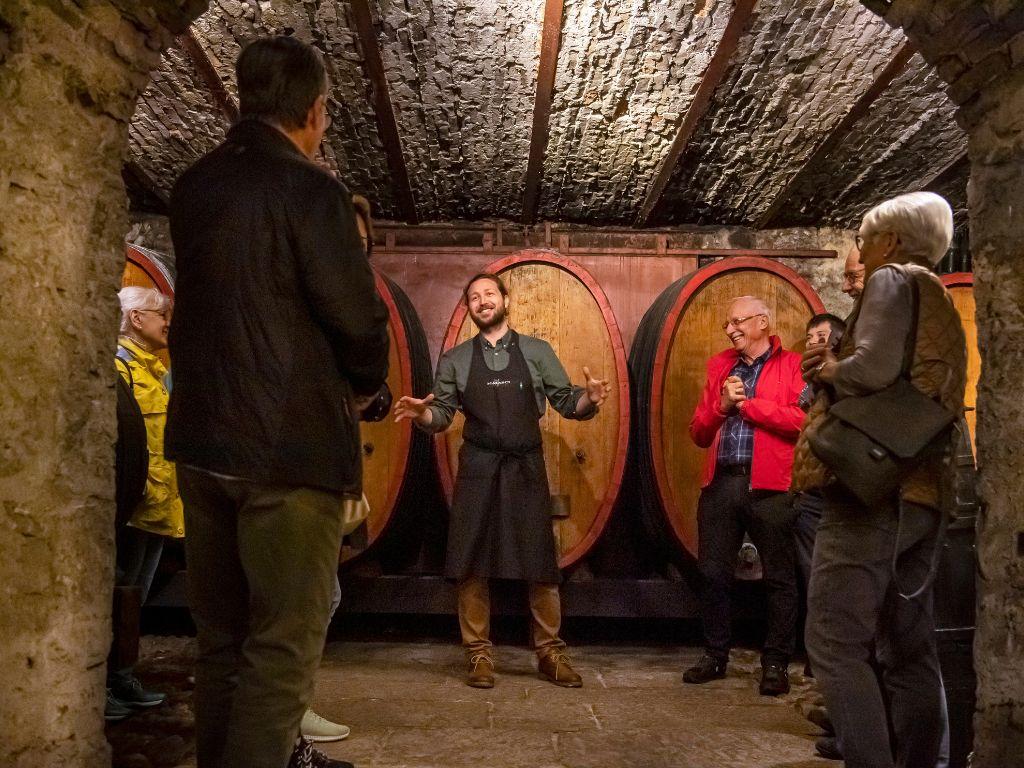 Image 0 - Tour of the winery with Tasting