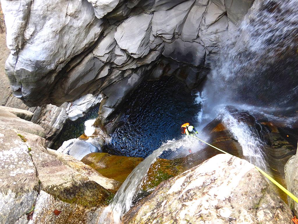 Image 7 - purelements® ticino – canyoning