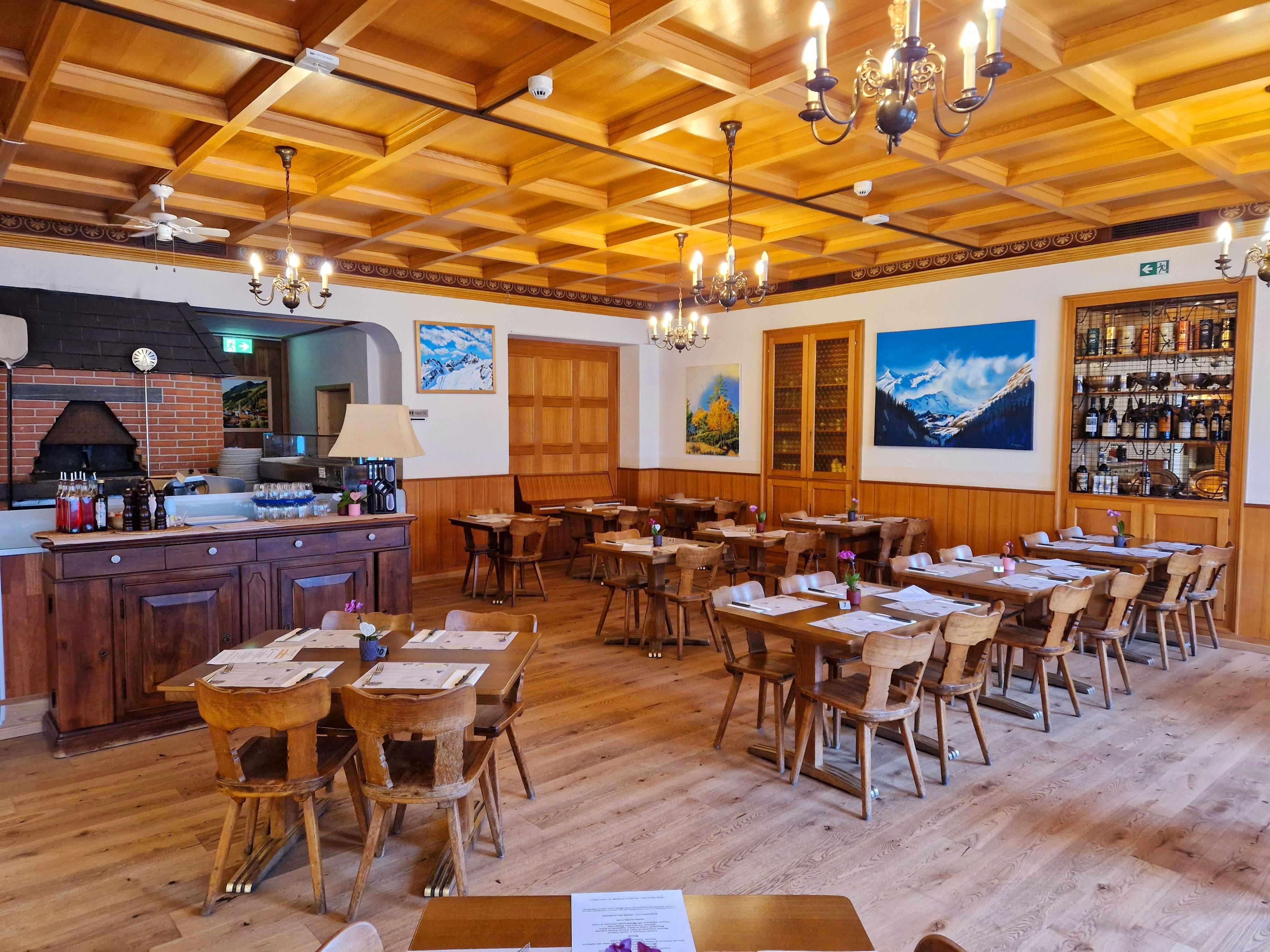 Image 0 - Ristorante Des Alpes