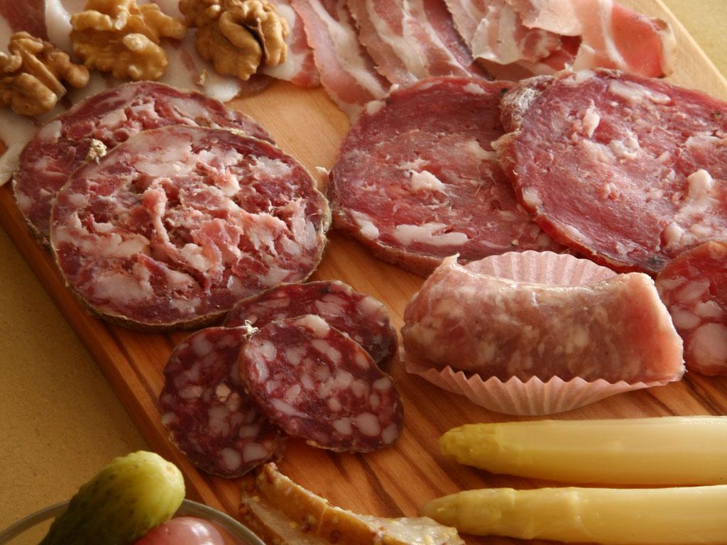 Image 2 - Charcuterie et viandes