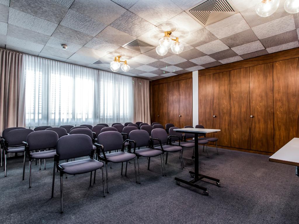 Image 6 - Hotel Touring e Mövenpick Restaurants