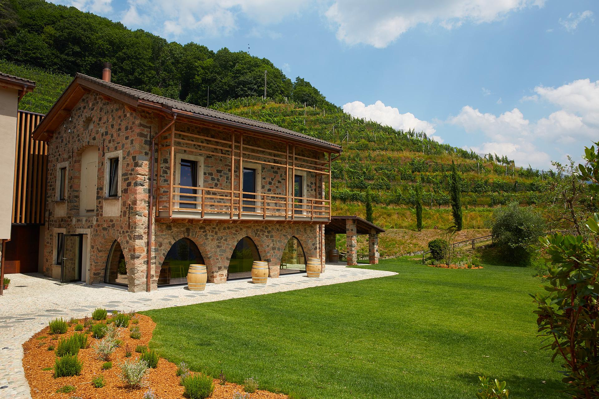 Image 1 - Tenuta Castello di Morcote