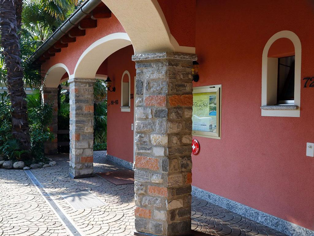 Image 1 - Hotel Villa del Sole Garni