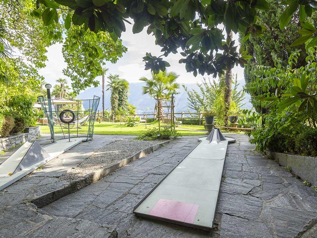 Image 2 - Minigolf Parkhotel Brenscino Brissago