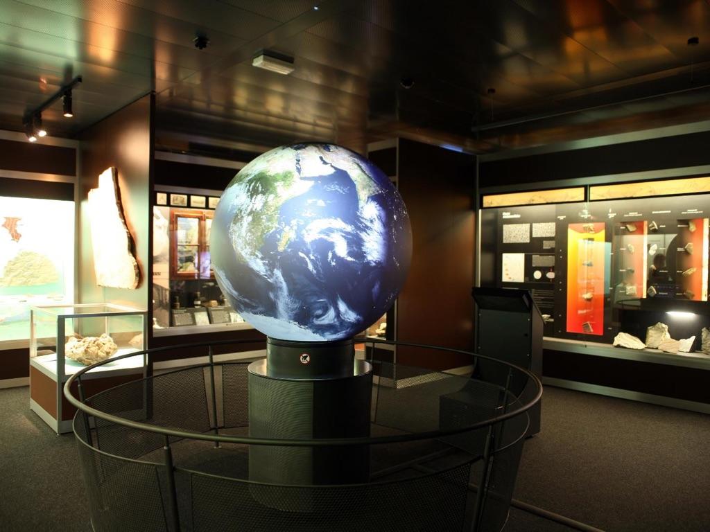 Image 0 - Museo cantonale di storia naturale