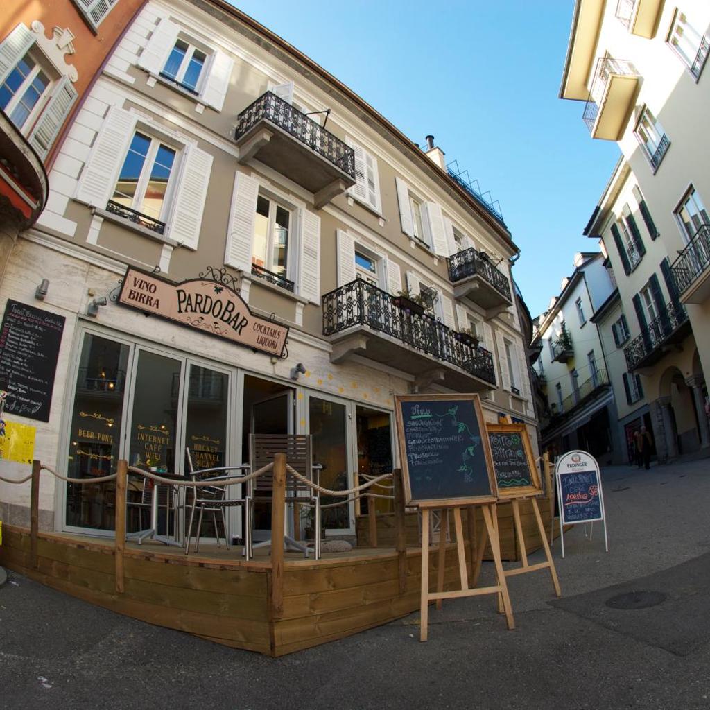 Image 4 - Bar Pardo