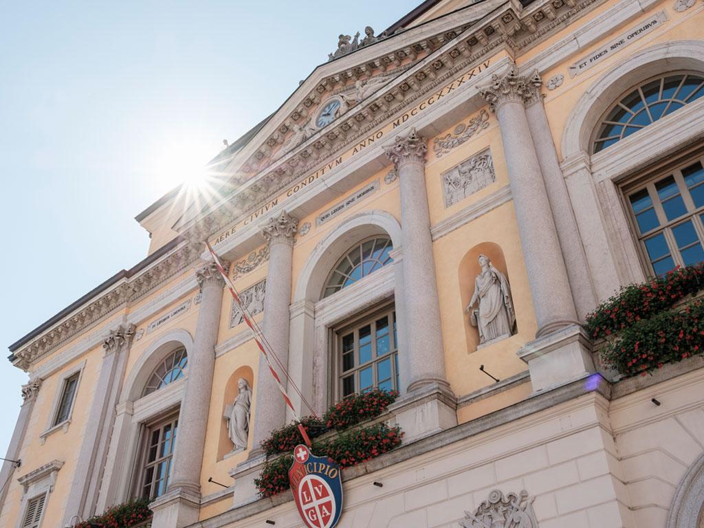 Image 1 - Street market – to – fork experience