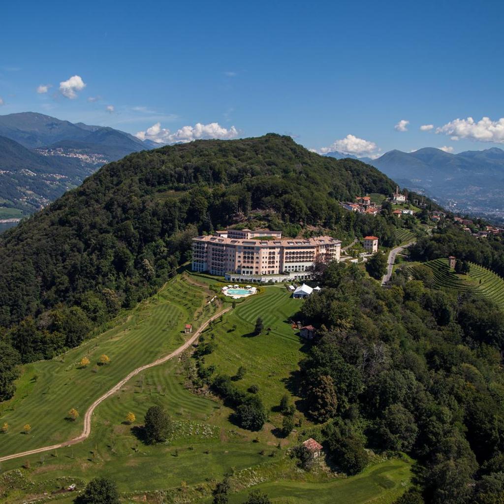 Image 53 - Resort Collina d'Oro