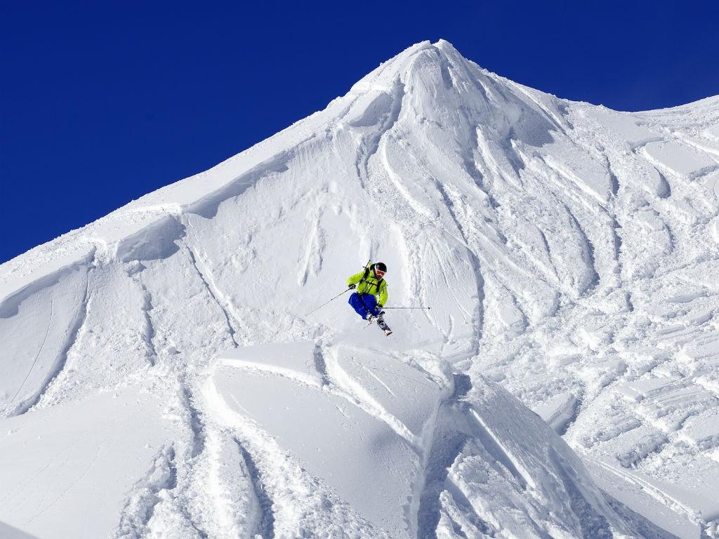 Image 7 - Cableway Airolo-Pesciüm - Winter