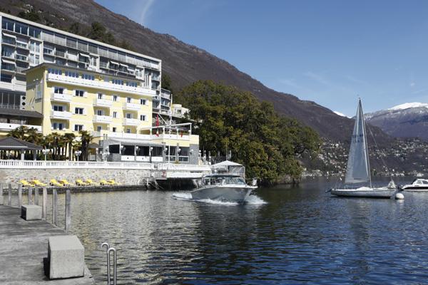 Image 1 - Scuola di vela e motoscafo Yachtsport Resort