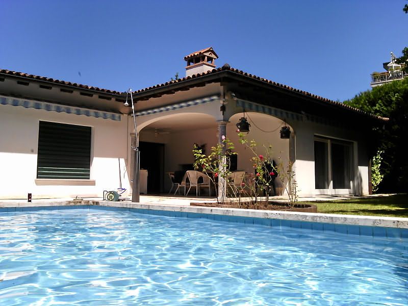 Image 0 - 7,5 room holiday home 