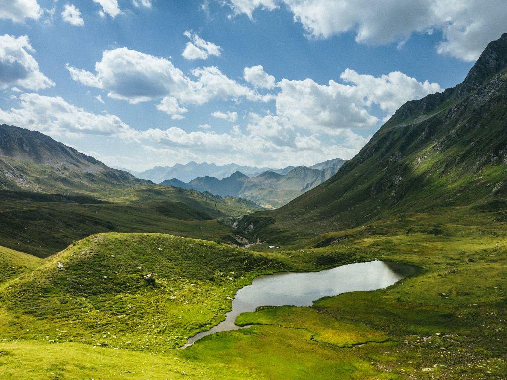 Image 2 - Bergseen von Scai, Segna, Campanitt
