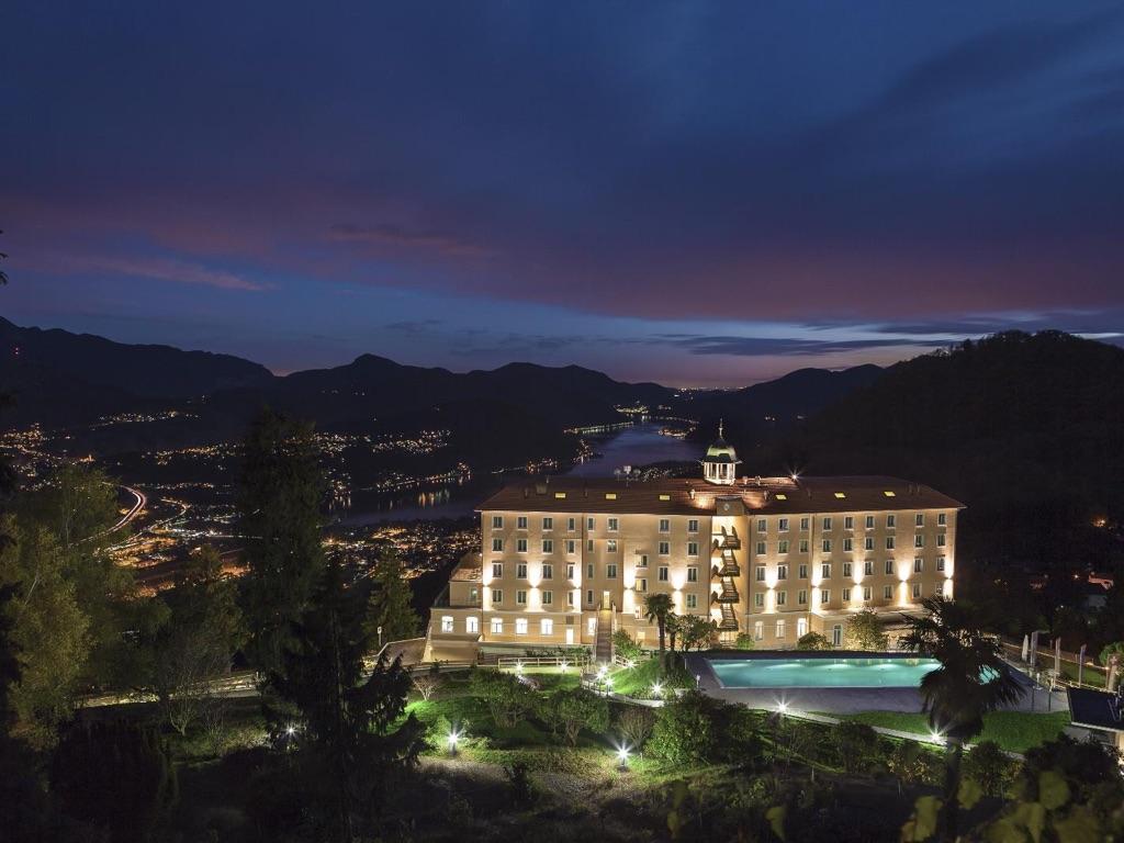 Image 3 - Kurhaus Cademario 