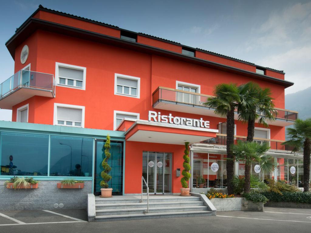 Image 3 - Hotel La Perla