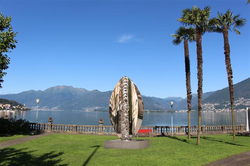 Image 2 - 