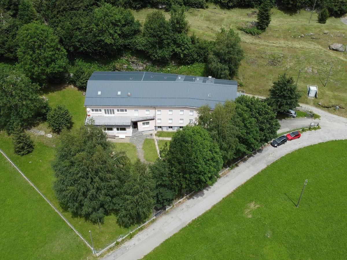 Image 0 - Camp La Montanina