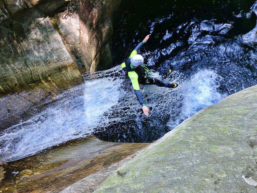 Image 1 - purelements® ticino – canyoning
