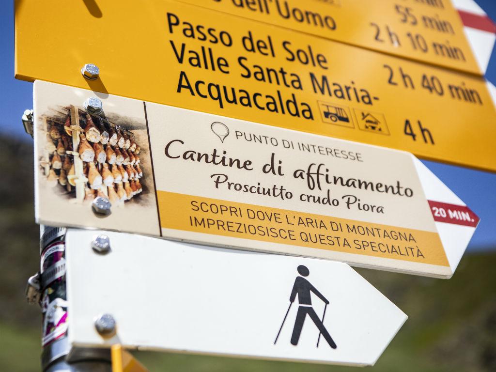 Image 5 - Cave d’affinage du Prosciutto Crudo Piora avec point d’observation 