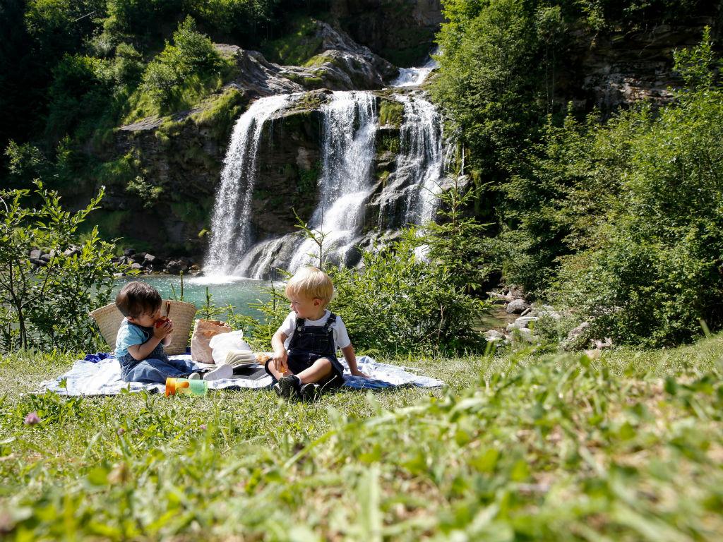 Image 3 - Der Piumogna-Wasserfall