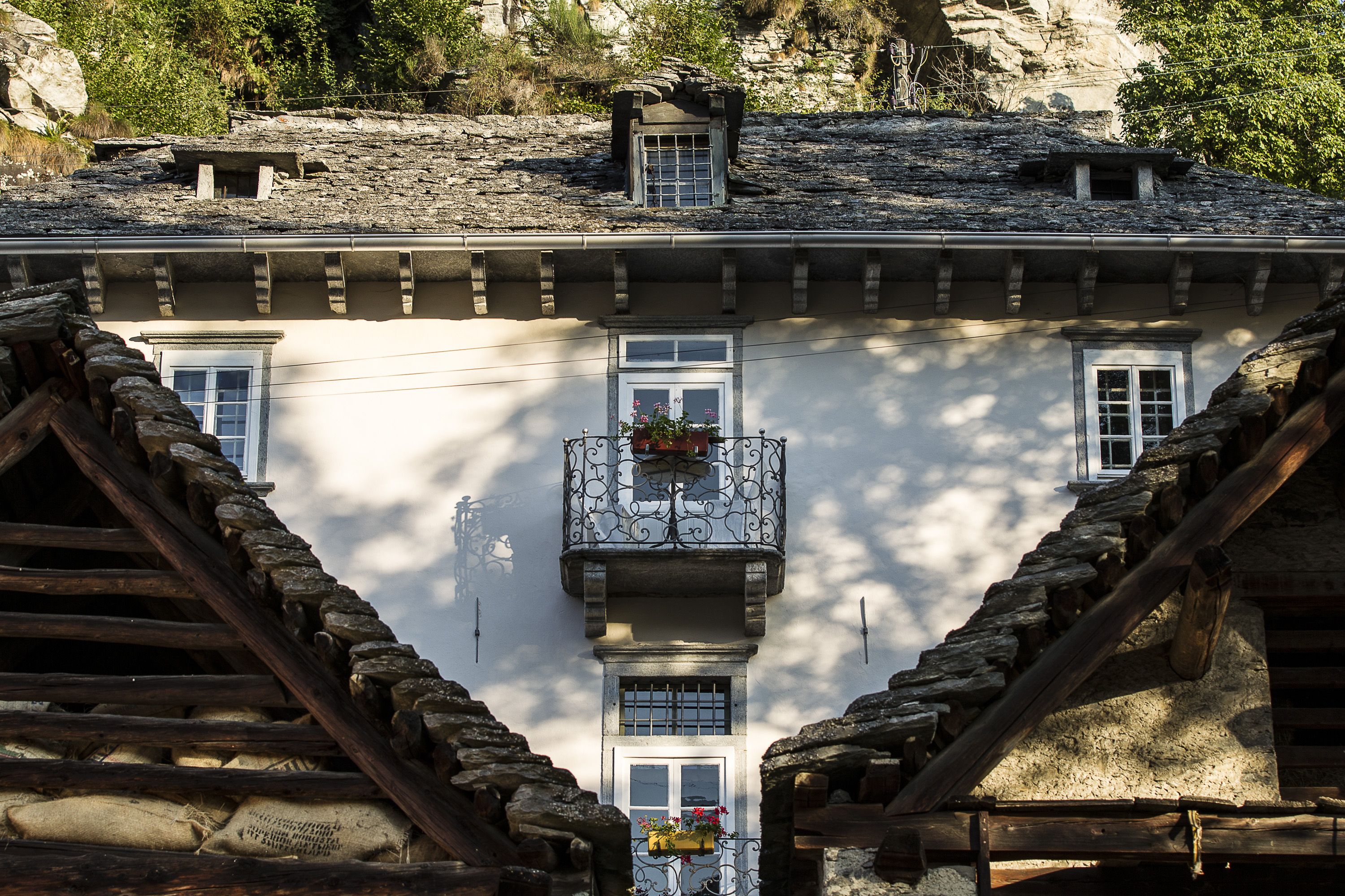 Image 0 - Palazzo Gamboni