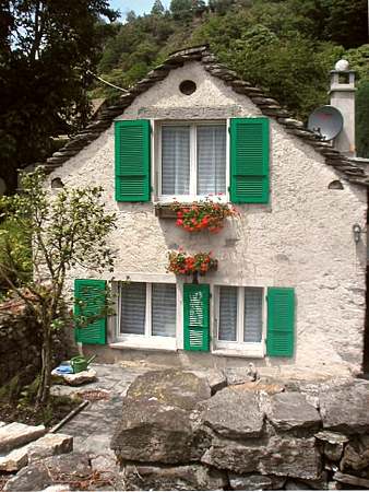Image 0 - 3 romm Rustico 'Casa Giulia', La Stráda da Mónt 1, Maggia, Valle Maggia