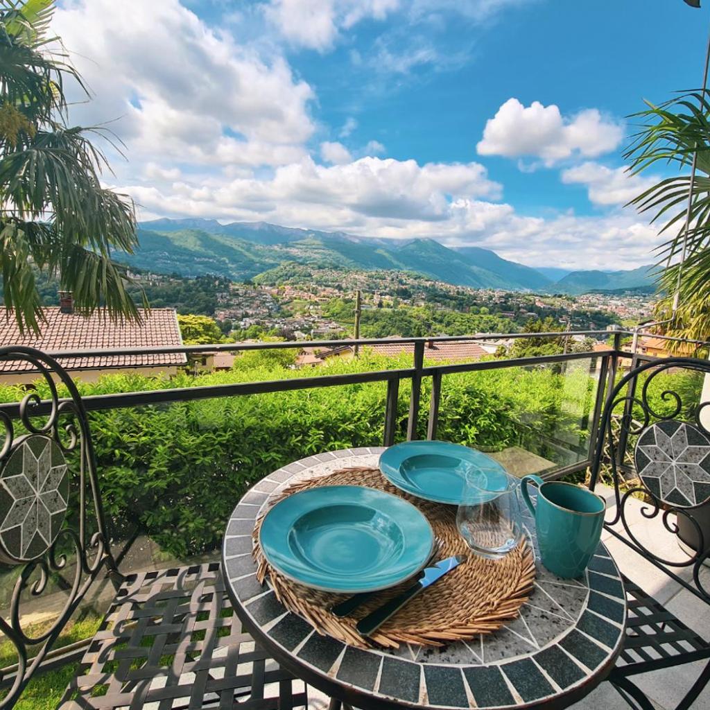 Image 0 - Suite Apartment with a view and free parking