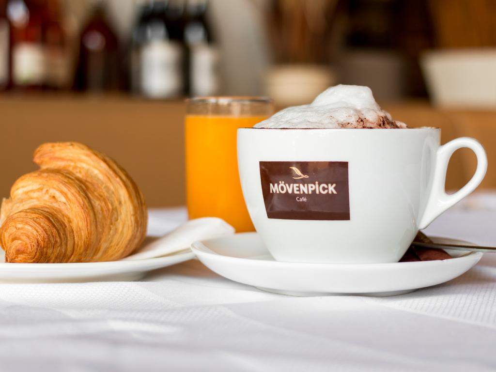 Image 5 - Hotel Touring e Mövenpick Restaurants