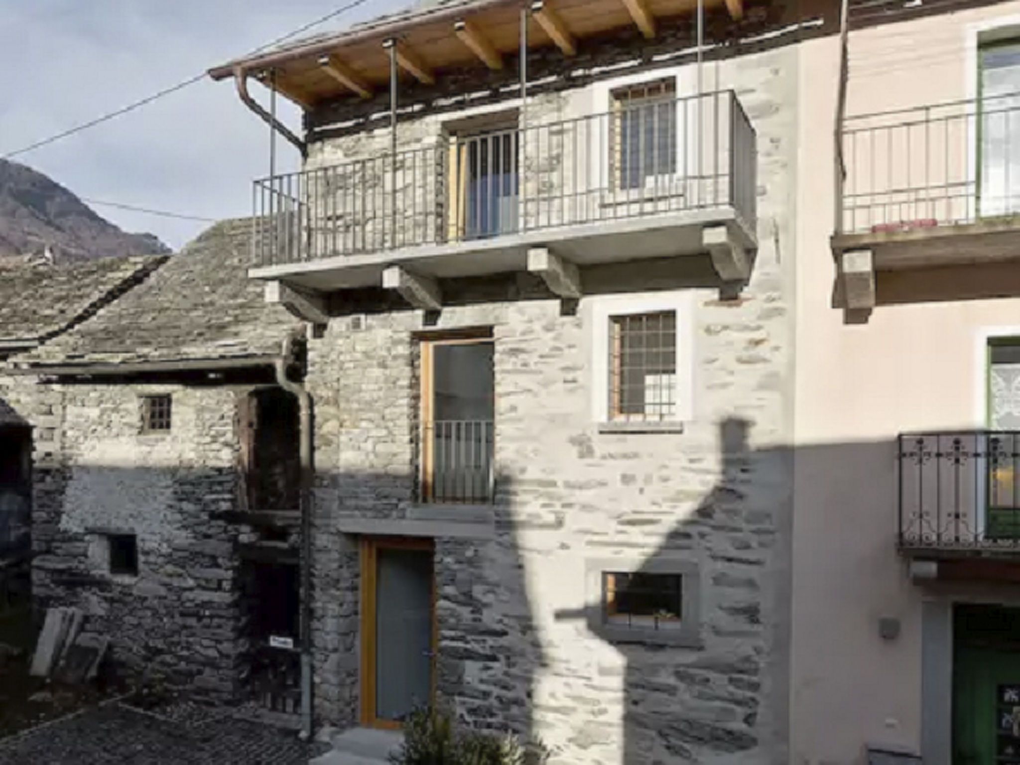 Image 0 - Rustico di vacanza nel nucleo di Moghegno