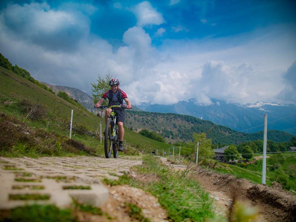 Image 1 - Mountain Bike Offer - Cardada Cimetta