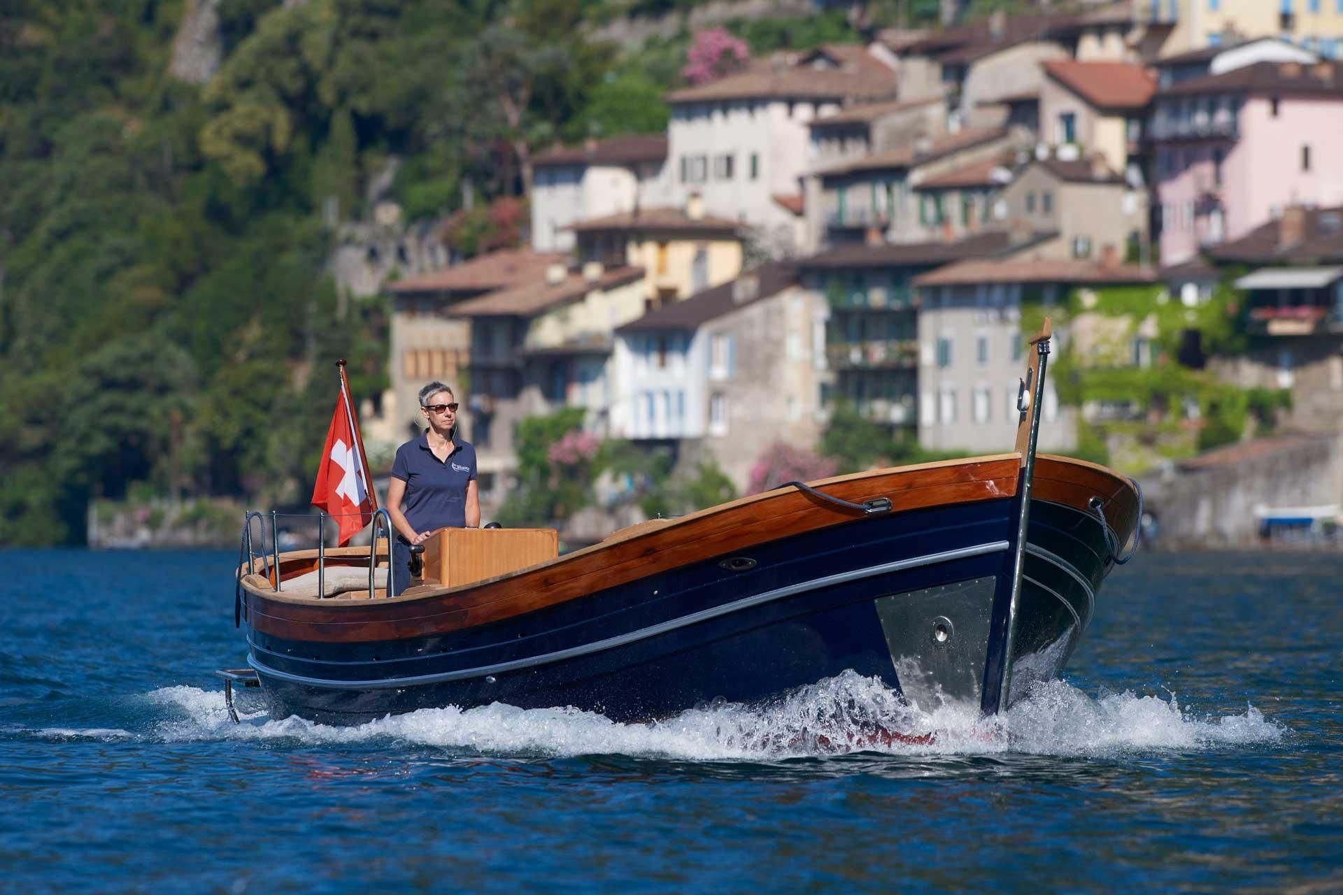 Image 4 - Blume Cruise