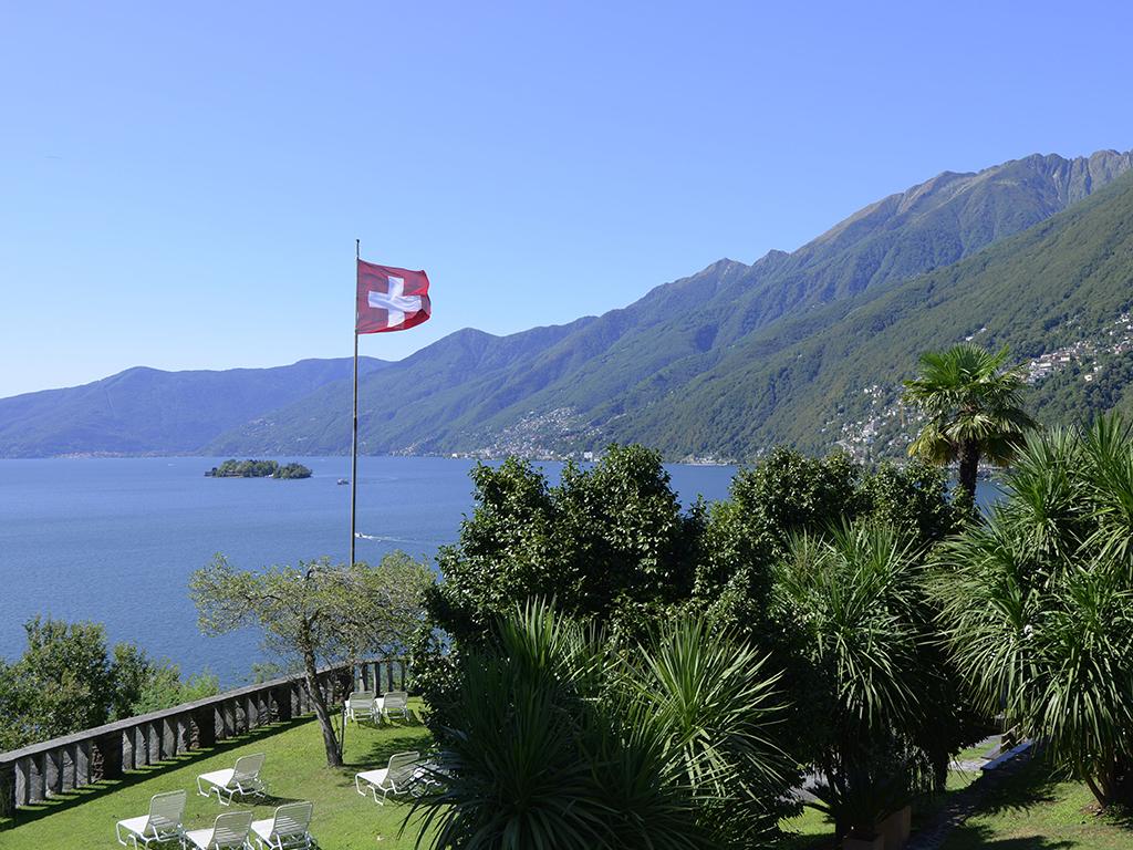 Image 2 - Collinetta