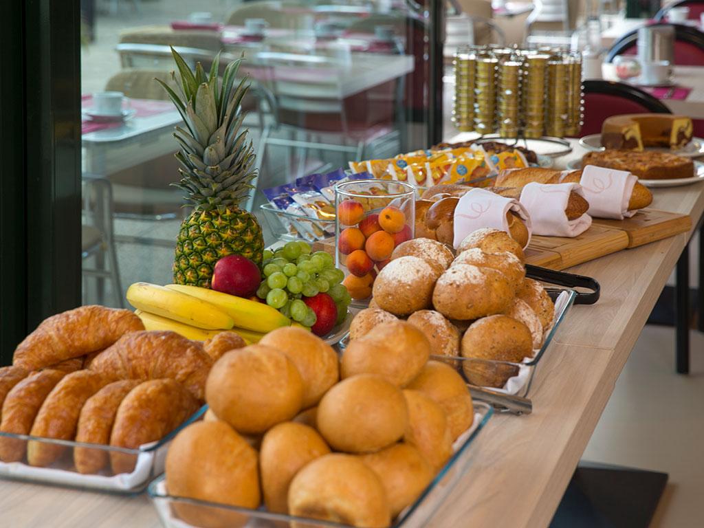 Image 17 - Hotel Campione