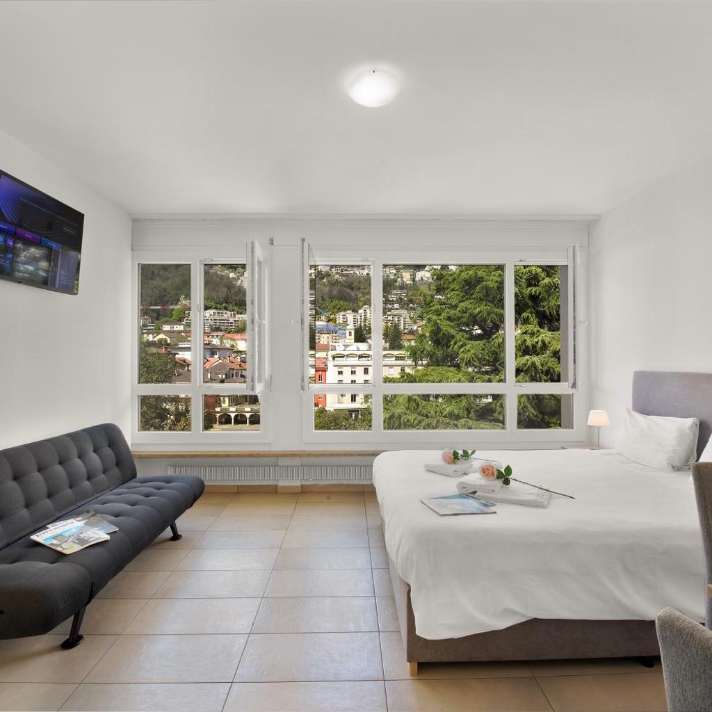 Image 0 - Alta Vista - Happy Rentals