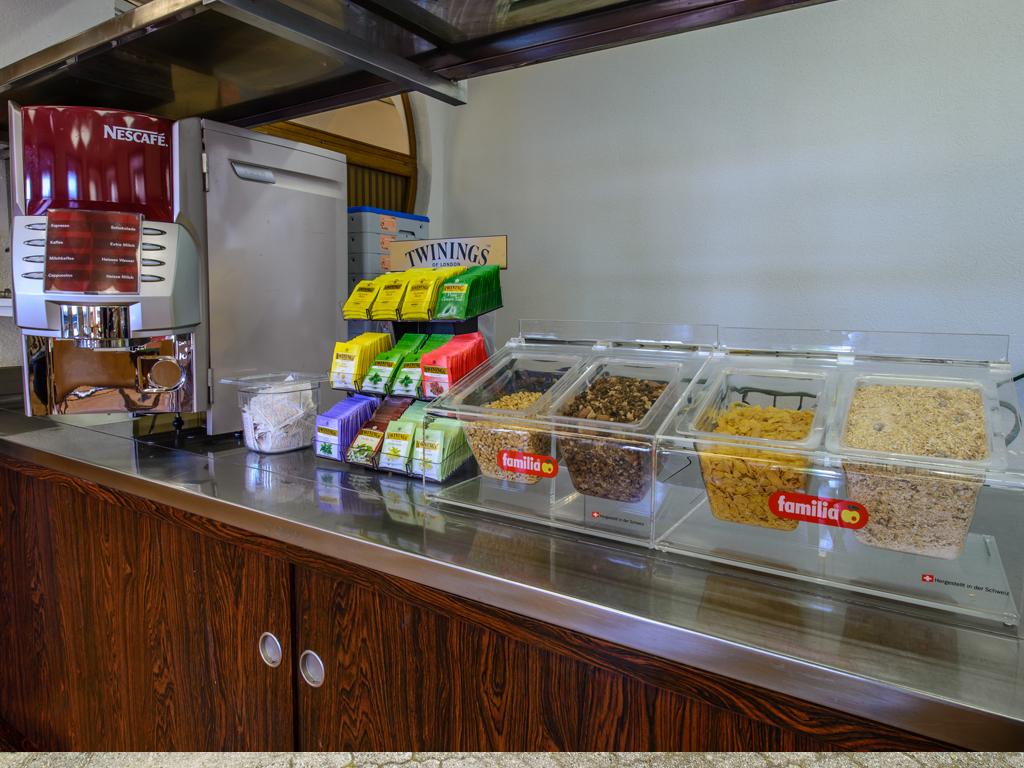 Image 16 - Ostello Montebello - Bellinzona Youth Hostel