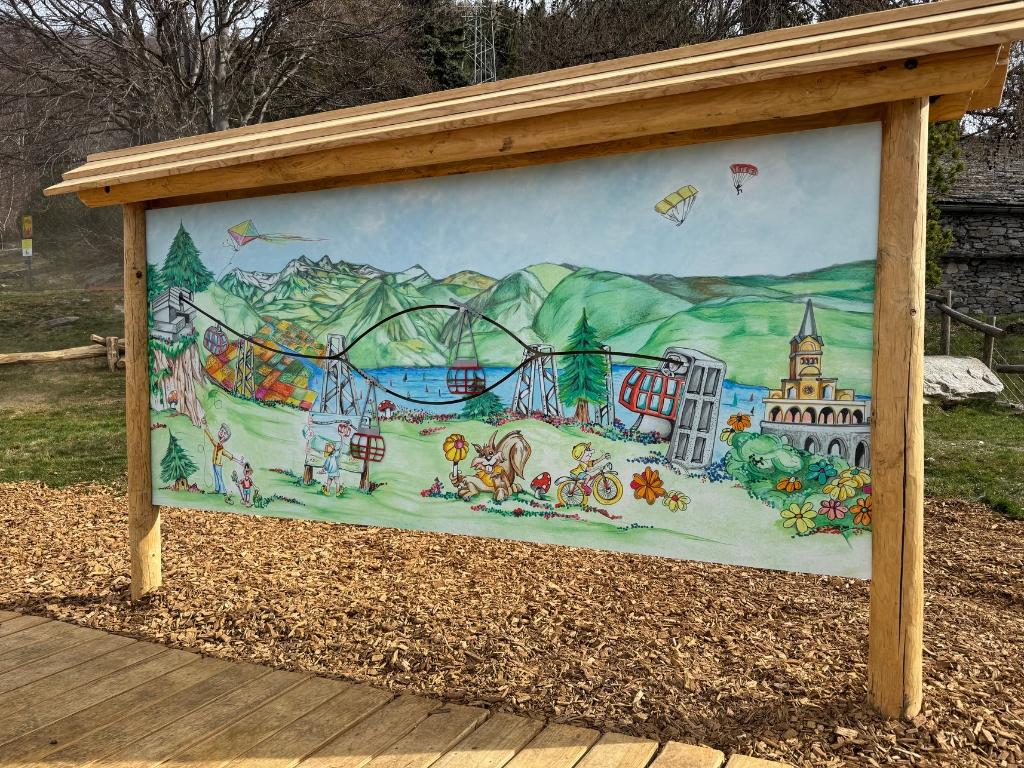 Image 4 - Parco giochi inclusivo