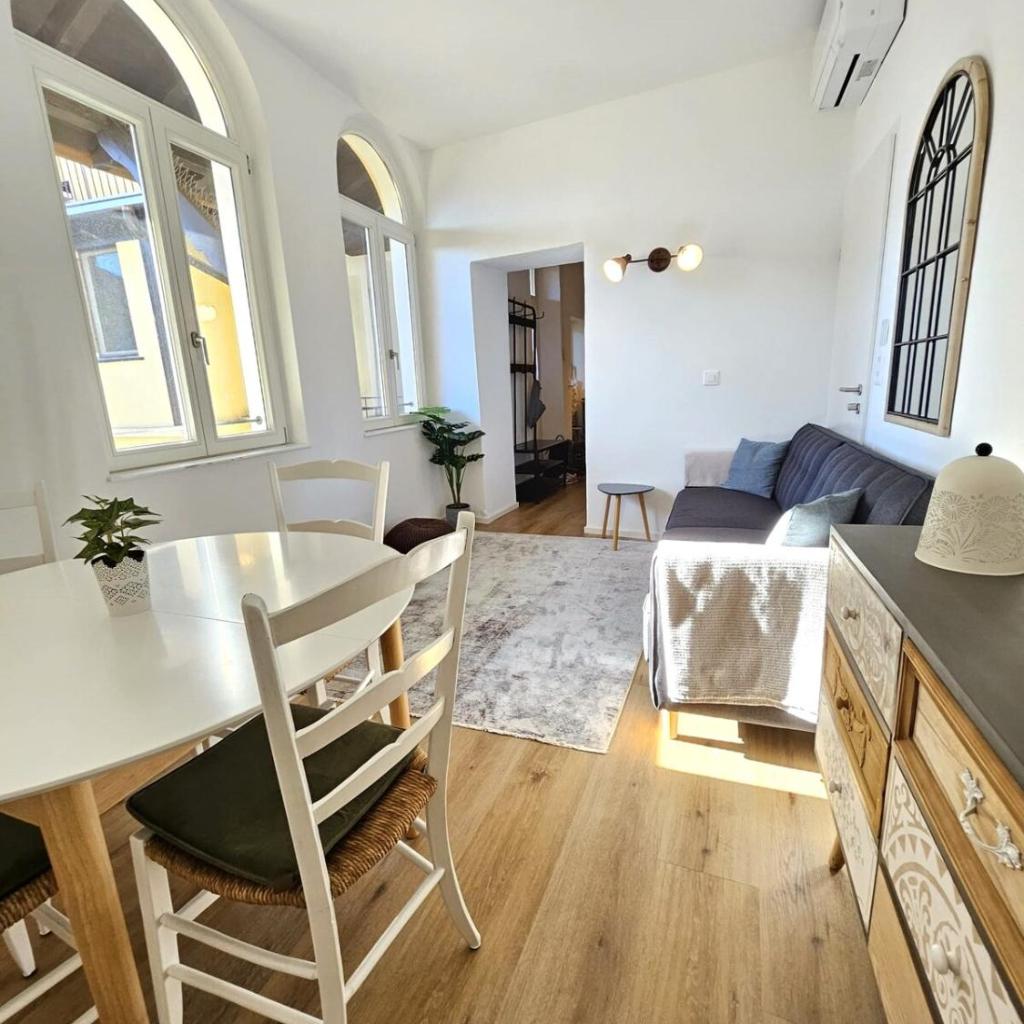 Image 0 - The Blue Nest - Città Vecchia Locarno