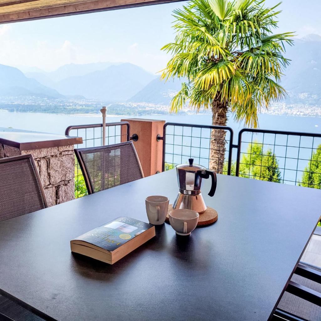 Image 0 - Apartment La Perla by Interhome