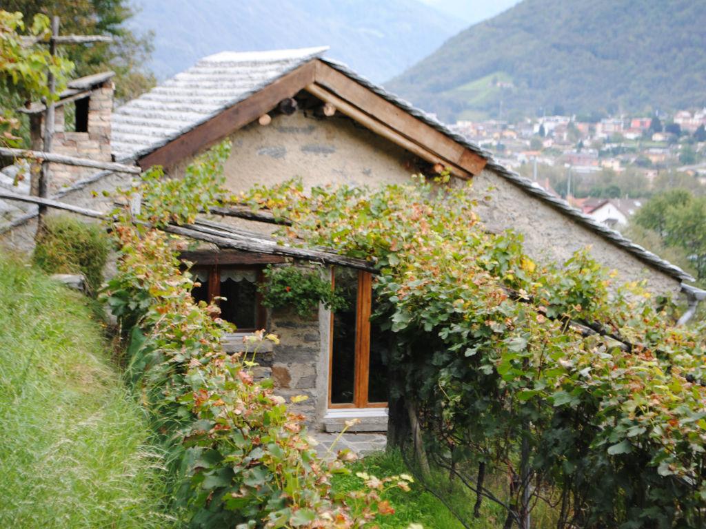 Image 0 - Wine cellar Magiro