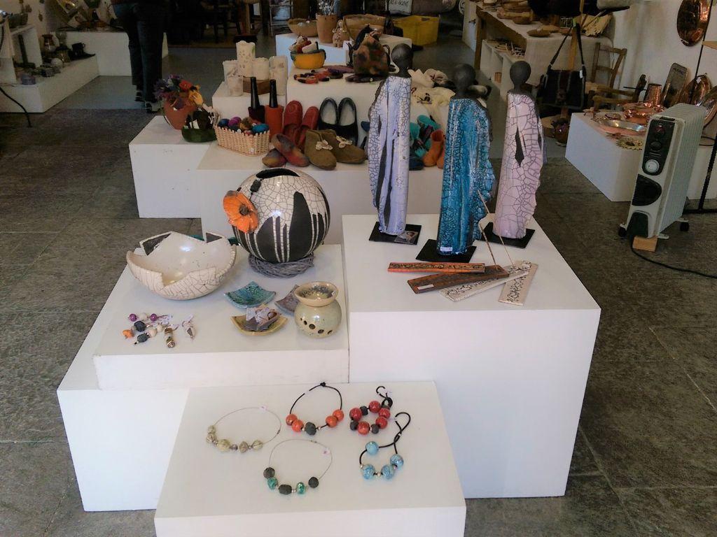 Image 3 - Kunsthandwerk, Dongio