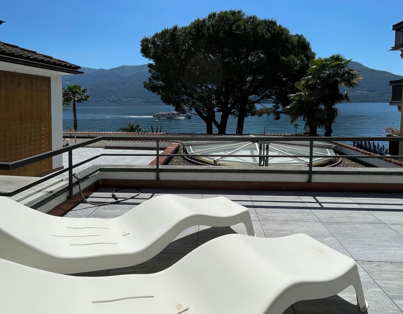 Image 0 - 3,5 room holiday apartment 'Casa Roberta', Via Gabbietta 6, Brissago, Lago Maggiore