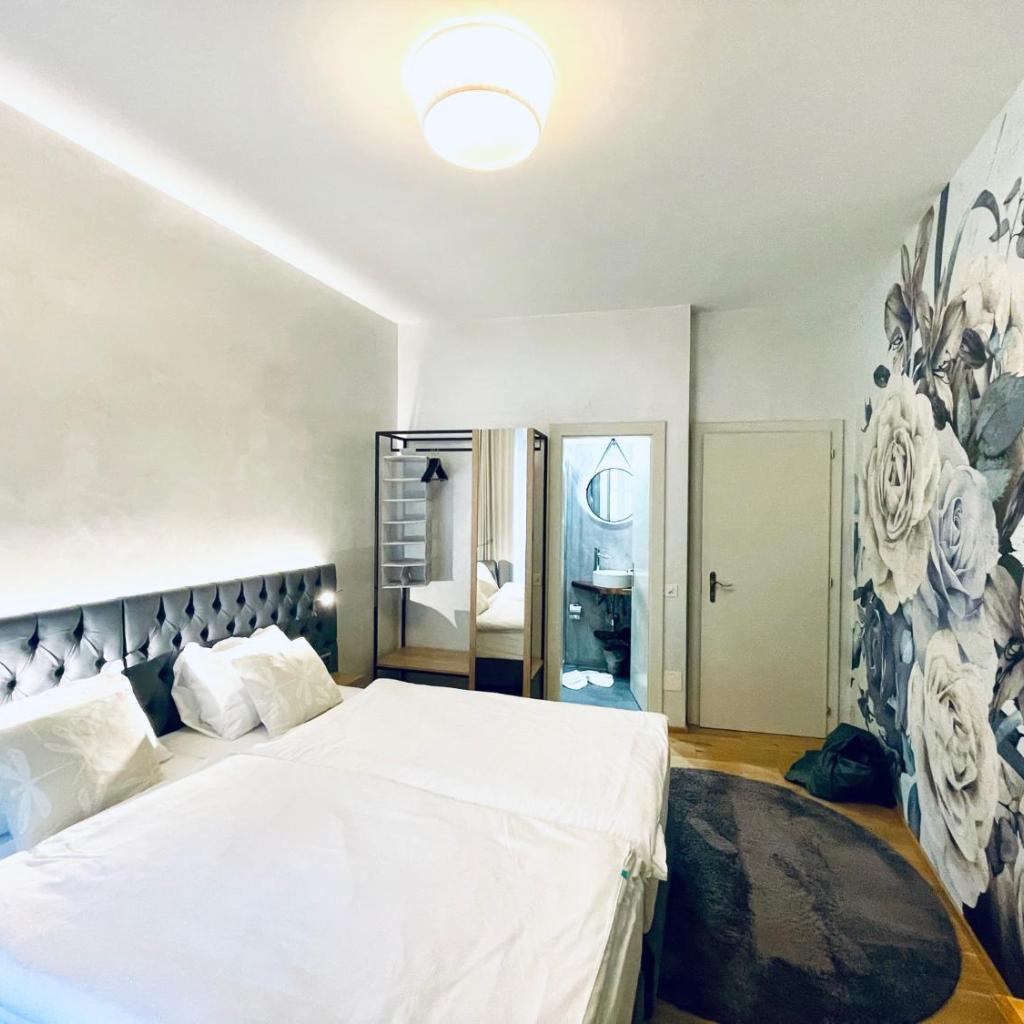 Image 0 - Cittadella Garni