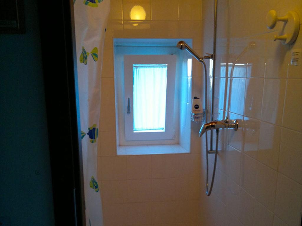 Image 7 - Capanna La Ginestra