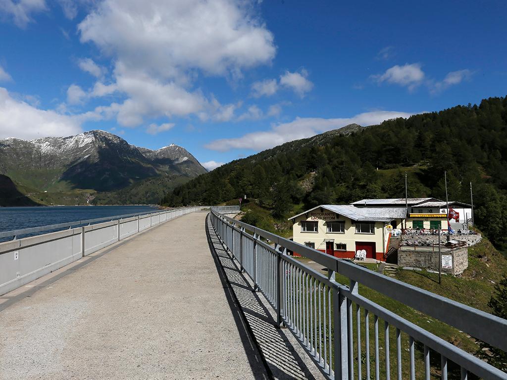 Image 3 - Rifugio Restaurant Lago Ritom