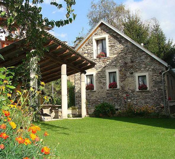 Image 0 - Cantina ai Portici